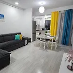 Апартаменты Panoramis By The Sea *